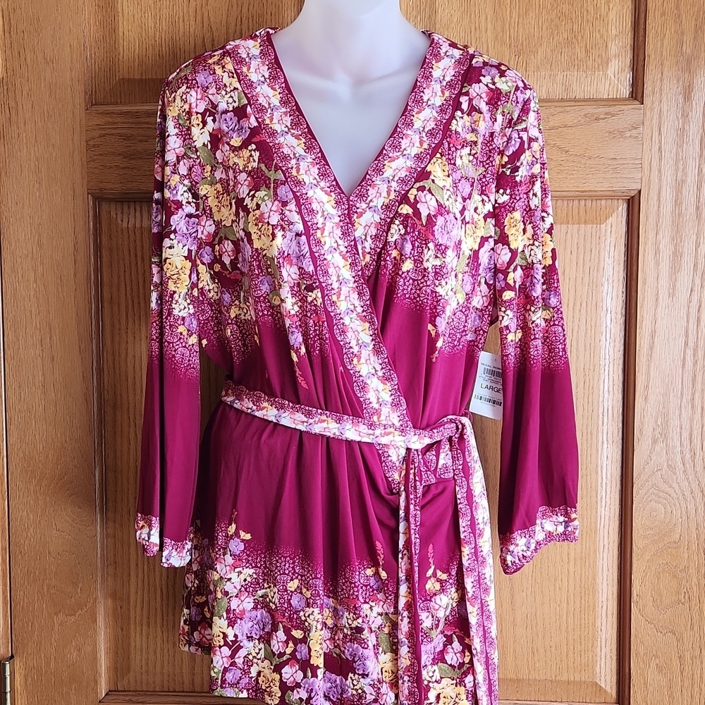 JM Collection Floral Belted Top